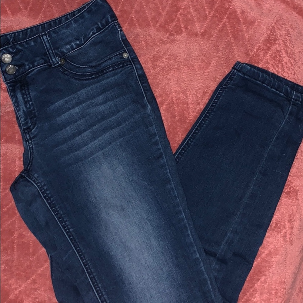 dark blue jeggings